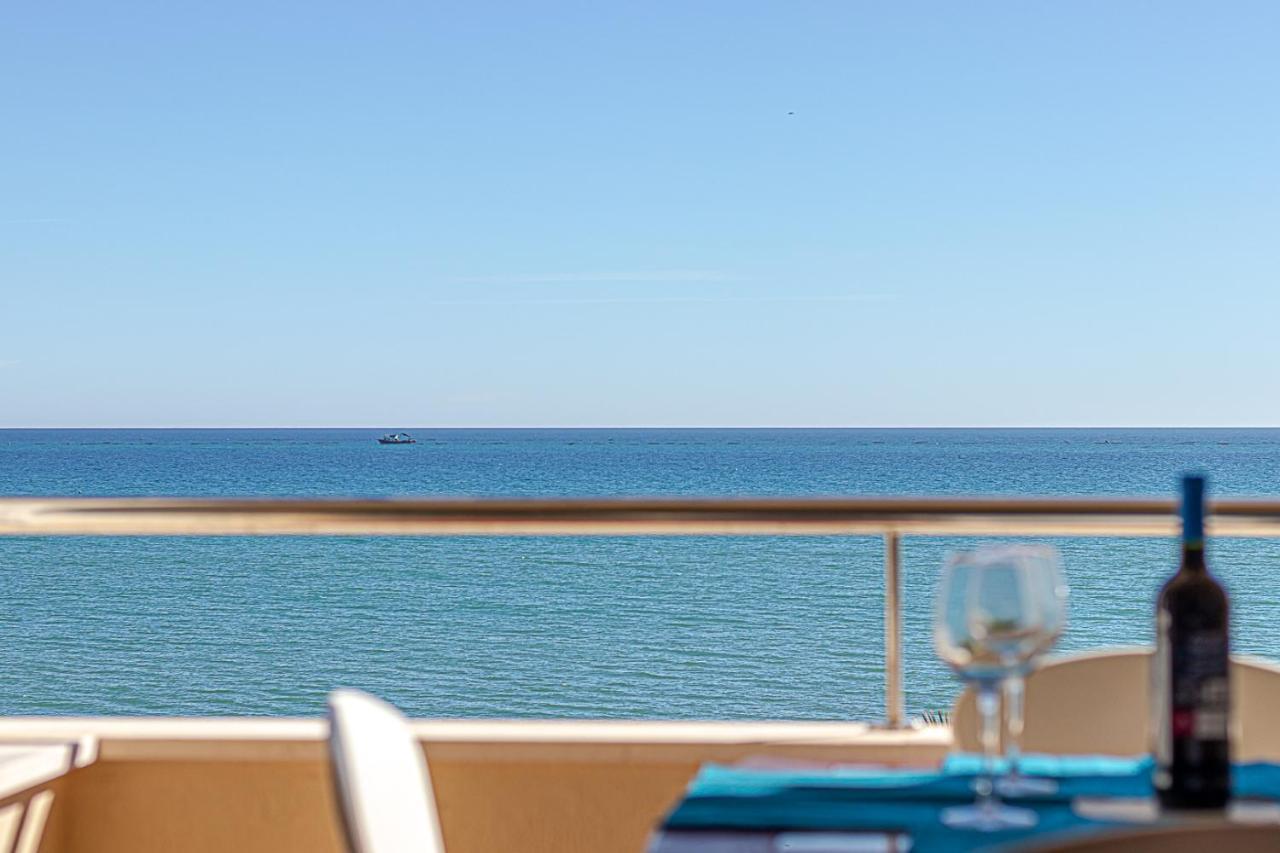 Fantastic Views , On The Beach Best Location In توريمولينوس المظهر الخارجي الصورة
